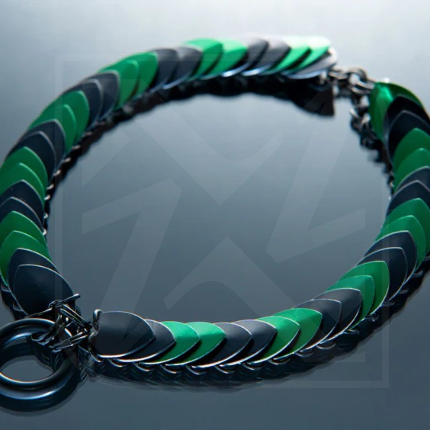 Choker No. 1 – Eloxierte Aluminium Schuppen