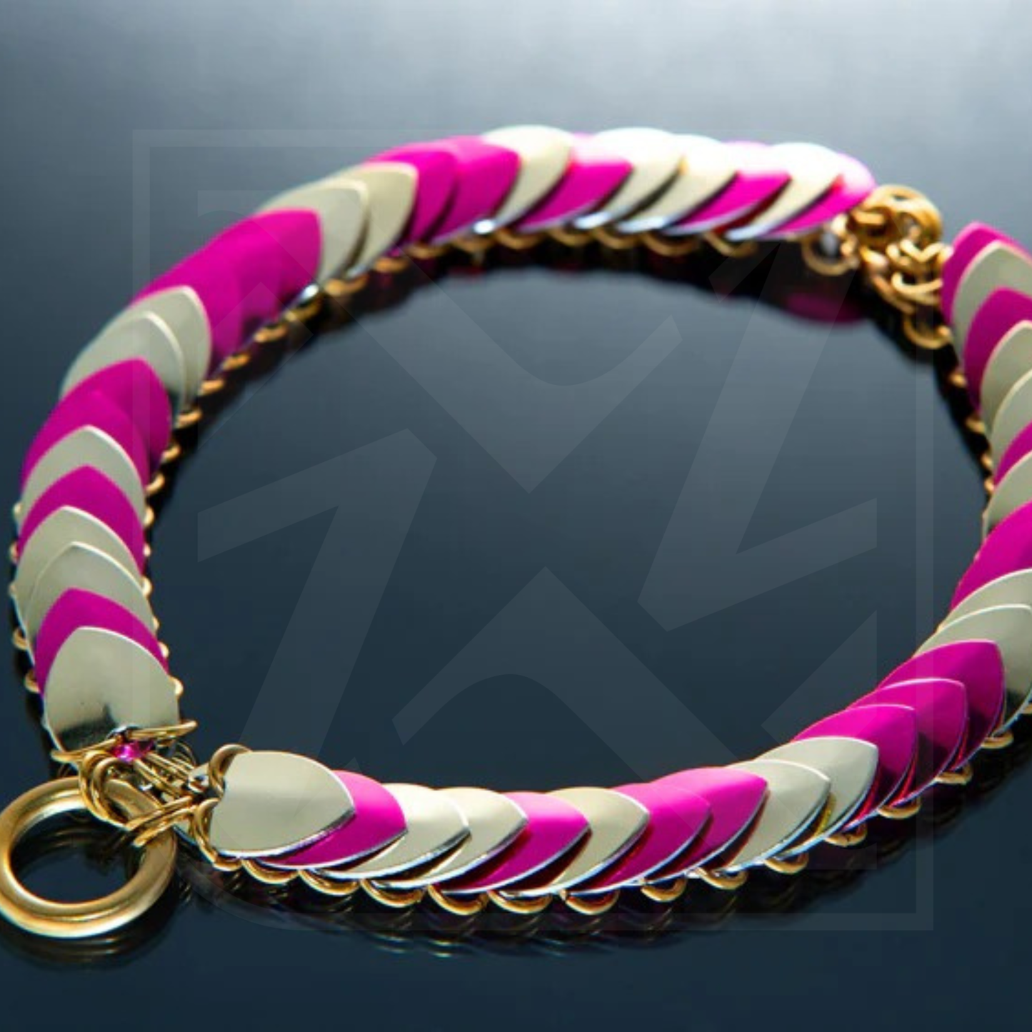 Choker No. 1 – Eloxierte Aluminium Schuppen