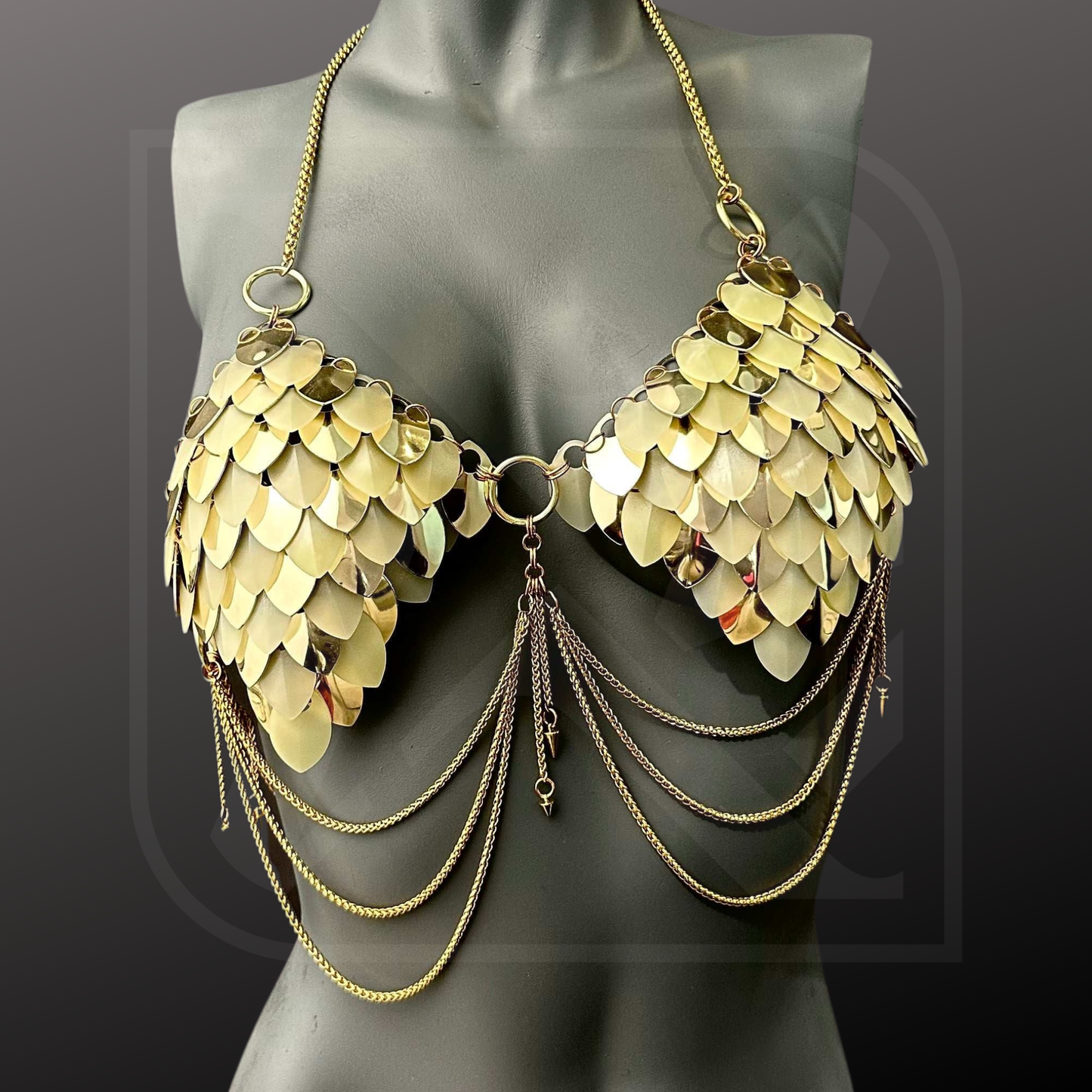 BH mit Goldenen und Leuchtschuppen in wechsel