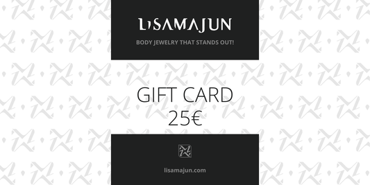 Lisa Majun Geschenkkarte 25€ in schlichtem Schwarz-Weiß Design modern und elegant