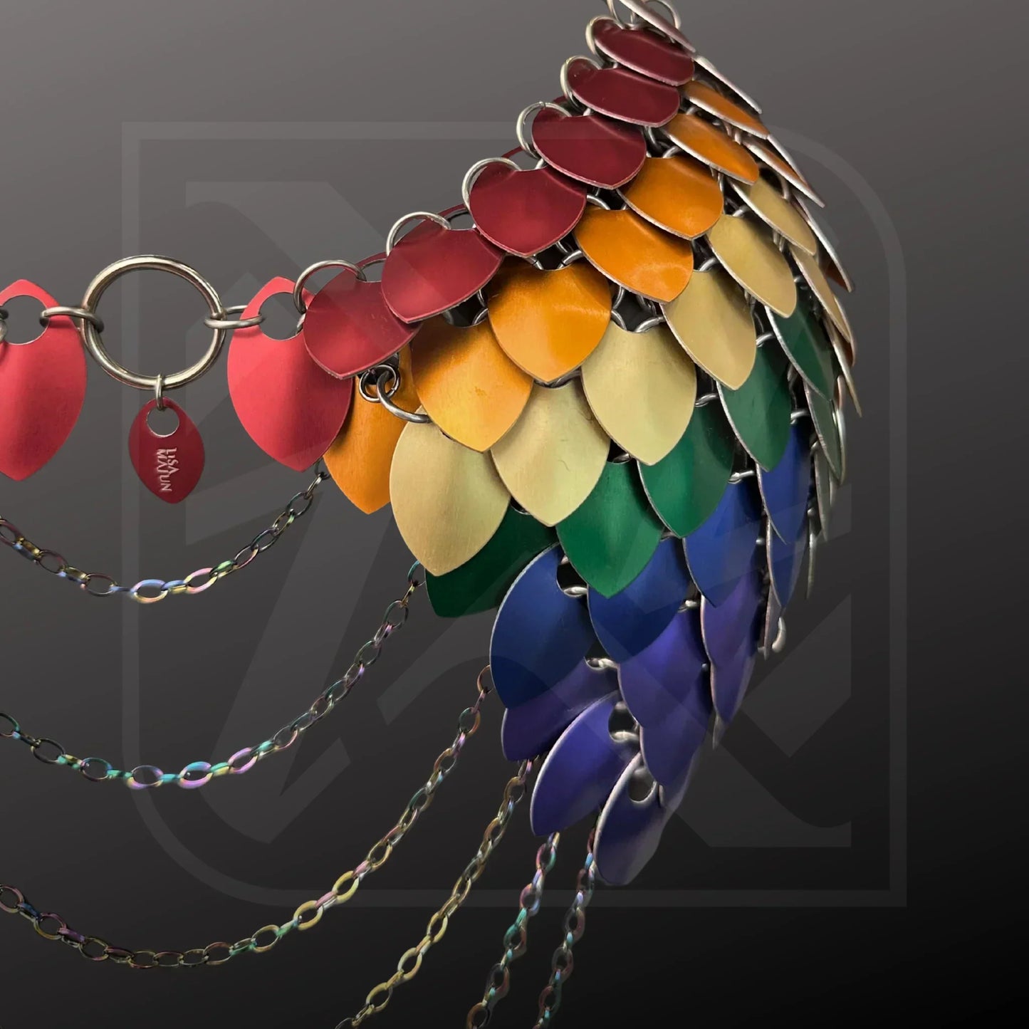 Scalemail Bodychain, Pride Edition, mit Regenbogenfarben, Kettenstil, festlich und stolz