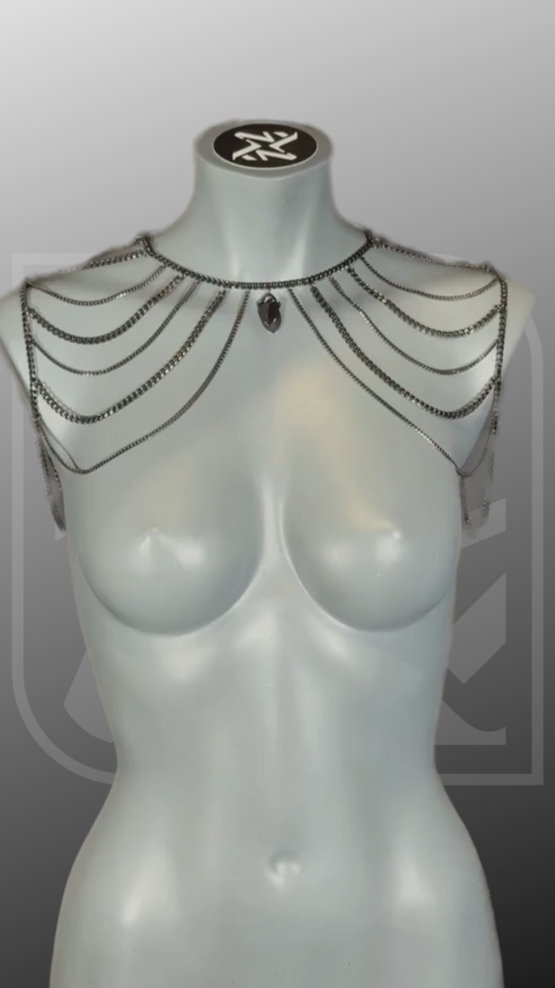 Video der schwarzen Phönix Bodychain