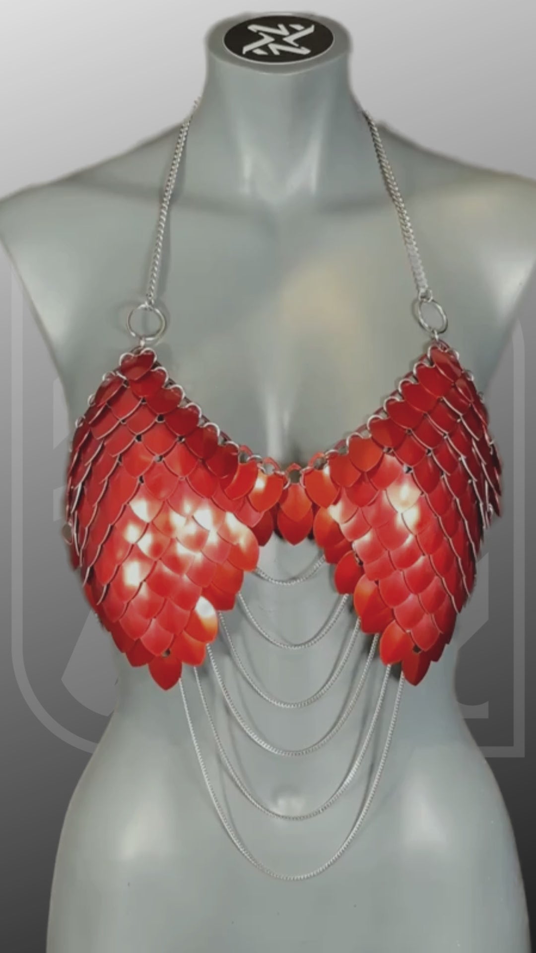 Rotes verfüherisches Top aus Scales 